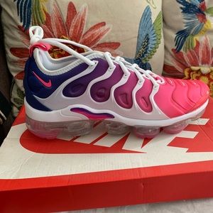 Women’s Nike Vapormax Plus